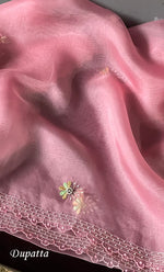 将图像加载到图库查看器中， Women&#39;s Lakhnavi Handcrafted Pure Organza Silk Chikankari Unstitched Full Suit Material - HONC0267232
