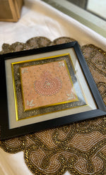 Load image into Gallery viewer, Elegant Hand-Embroidered Floral Art Frame - HONC0310978
