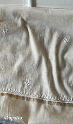 Load image into Gallery viewer, Women&#39;s Lakhnavi Handcrafted Mul Chanderi Chikankari Full Suit Material - HONC0279289
