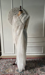 将图像加载到图库查看器中， Women's Lucknowi Handcrafted Pure Organza Silk Chikankari Saree - HONC0307590