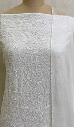 将图像加载到图库查看器中， Lakhnavi 手工白色棉质 Chikankari 西装材料 - Honc014838
