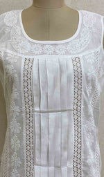 将图像加载到图库查看器中， Women&#39;s Lakhnavi Handcrafted Cotton Chikankari Top - HONC030349