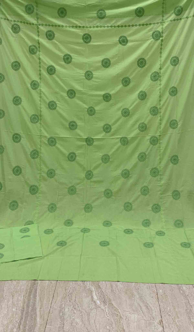 Lakhnavi Handcrafted Cotton Chikankari Bedsheet Set - HONC043427