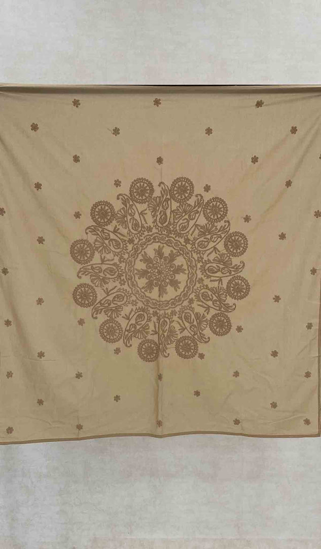 Lakhnavi 手工制作的棉质 Chikankari 桌布 - HONC041265