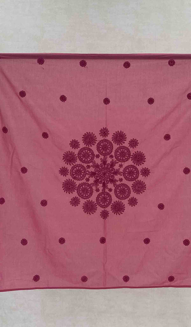 Lakhnavi 手工制作的棉质 Chikankari 桌布 - HONC041242