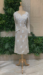 将图像加载到图库查看器中， Women&#39;s Lucknowi Handcrafted Cotton Chikankari Kurti - HONC0109620
