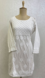 Load image into Gallery viewer, Women&#39;s Lakhnavi Handcrafted Cotton Chikankari Top - HONC0111348