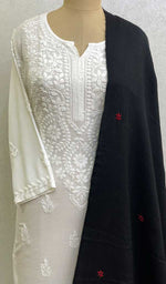 将图像加载到图库查看器中， Lucknowi 手工制作 Pashmina Chikankari 披肩 - Honc0107050
