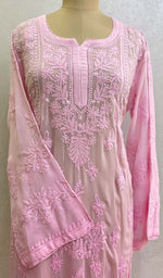 将图像加载到图库查看器中， Women&#39;s Lakhnavi Handcrafted Viscose Georgette Chikankari Gown - HONC093563