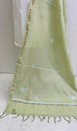 将图像加载到图库查看器中， Lakhnavi 手工制作 Chanderi 丝绸 Chikankari Dupatta - Honc0108752
