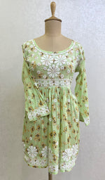 将图像加载到图库查看器中， Rehnuma Women&#39;s Lakhnavi Handcrafted Printed Mulmul Cotton Chikankari Top - HONC0162226
