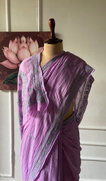 Load image into Gallery viewer, Women's Lakhnavi Handcrafted Mul Chanderi Chikankari Saree - HONC0312049
