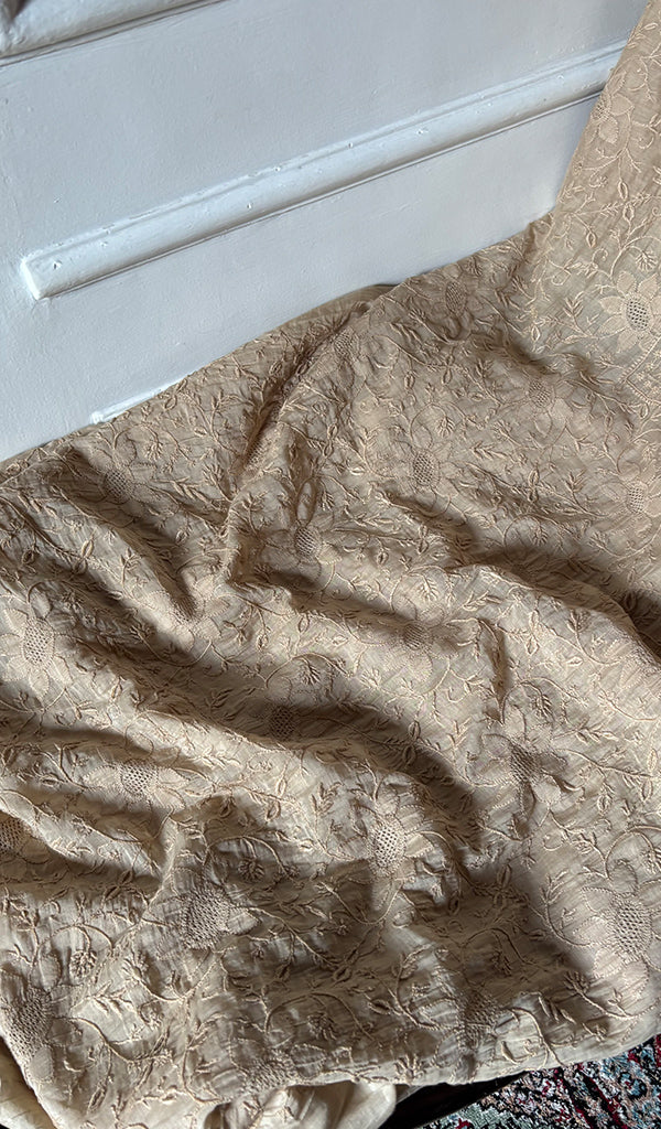 Women's Lakhnavi Handcrafted Mul Chanderi Unstitched Chikankari Full Suit Material - HONC0321754