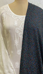 将图像加载到图库查看器中， Lucknowi 手工绉纱 Chikankari 披肩 - HONC041039
