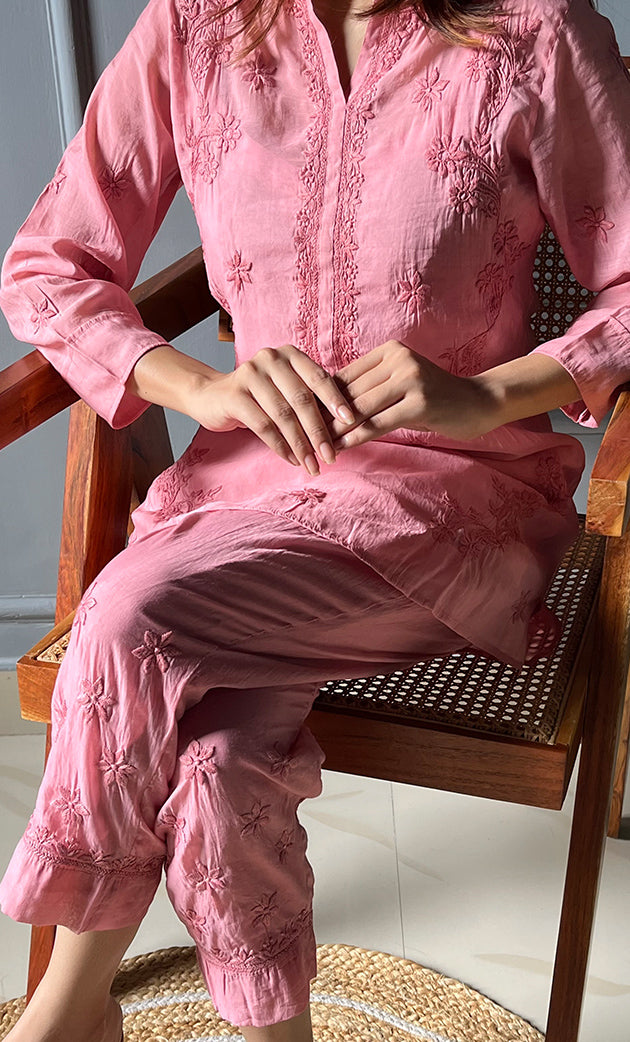 Women's Lakhnavi Handcrafted Muslin Chikankari Kurta And Pant Set - HONC0300557