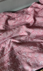 将图像加载到图库查看器中， Women&#39;s Lakhnavi Handcrafted Munga Silk Semi - Stitched Chikankari Kurta And Dupatta Set- HONC0265424
