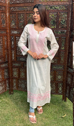 Load image into Gallery viewer, Shabina Women&#39;s Lucknowi Handcrafted Cotton Chikankari Kurti - HONC0231810
