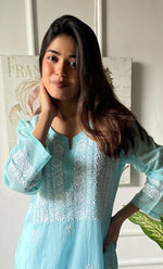 Load image into Gallery viewer, Women&#39;s Lakhnavi Handcrafted Kota Cotton Chikankari Kurti - HONC0306064
