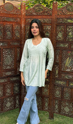 Load image into Gallery viewer, Daisha Women&#39;s Lucknowi Handcrafted Muslin Chikankari Top - HONC0234915
