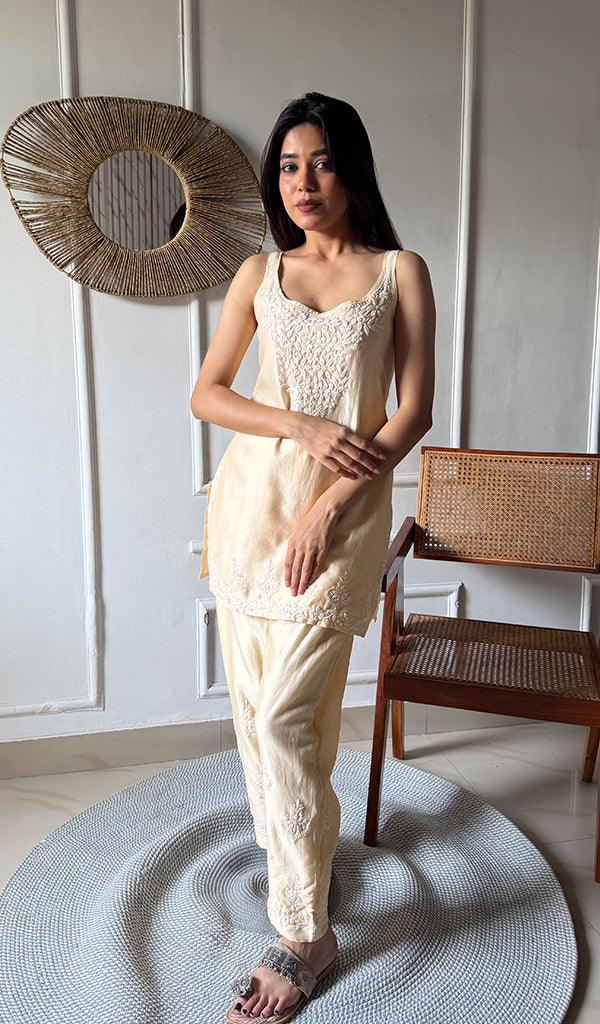 Amreena Women's Lakhnavi Handcrafted Chanderi Silk Chikankari Top And Pant Set - HONC0344994