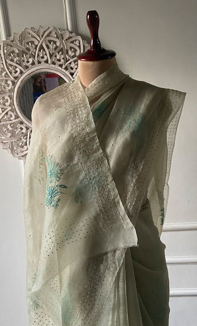 Women's Lucknowi Handcrafted Pure Organza Silk Chikankari Saree - HONC0296104