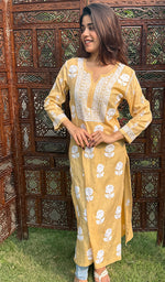 Load image into Gallery viewer, Women&#39;s Lucknowi Handcrafted Cotton Chikankari Kurti - HONC0208582
