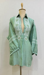 将图像加载到图库查看器中， Fiza Women&#39;s Lakhnavi Handcrafted Chanderi Silk Semi- Stiched Chikankari Top - HONC0227630
