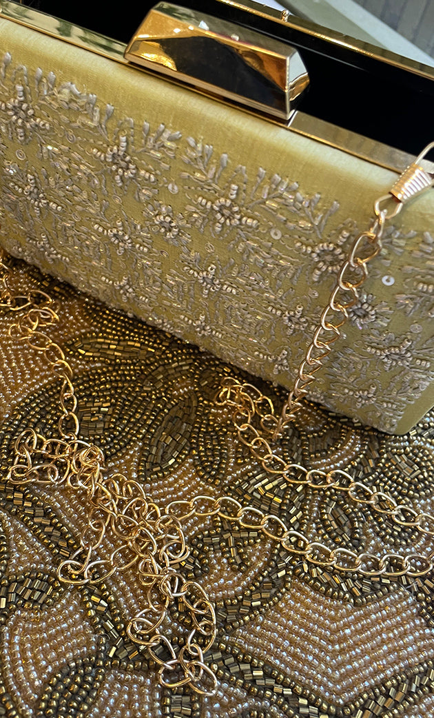 Green Chikankari Embroidered Clutch - HONC0313592
