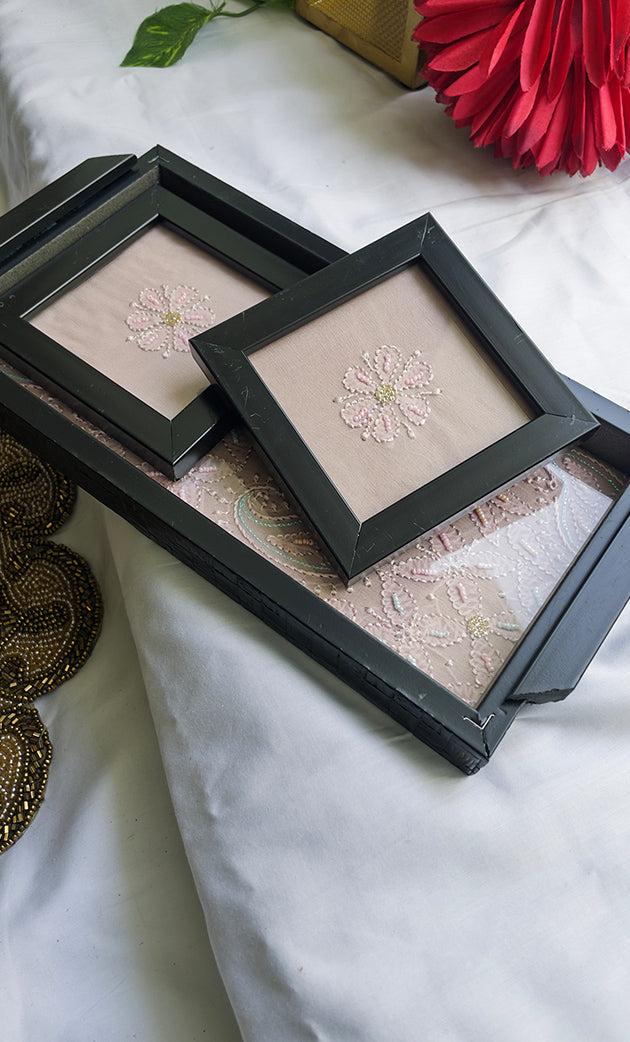 Chikankari Tray with Two Coasters - HONC0254754