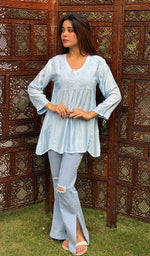 Load image into Gallery viewer, Daisha Women&#39;s Lucknowi Handcrafted Muslin Chikankari Top - HONC0242976
