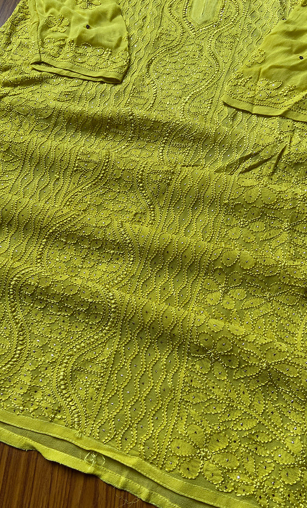 Lucknowi Chikankari kurtas