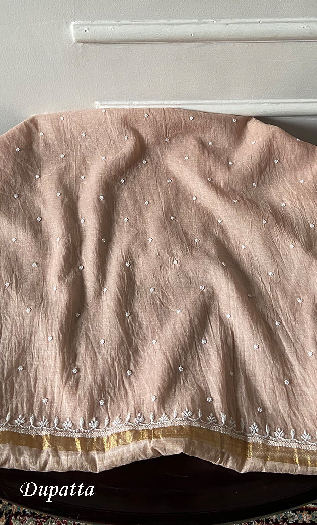 Women's Lakhnavi Handcrafted Unstitchd Mul Chanderi Kurta And Dupatta Set - HONC0338195