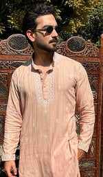 Load image into Gallery viewer, Men's Lucknowi Handcrafted Cotton Chikankari Kurta - HONC0335263