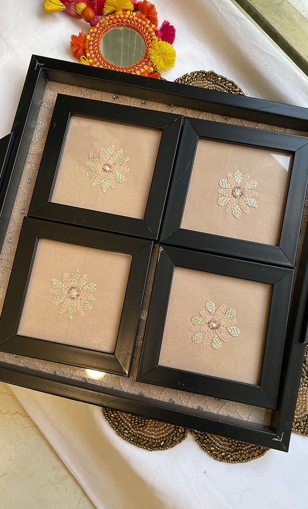 Chikankari Tray with Four Coasters - HONC0254716