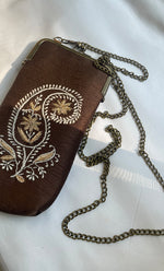 将图像加载到图库查看器中， Chikankari Embroidered Mobile Cover with Metal Frame - HONC0329999
