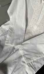 Load image into Gallery viewer, Men&#39;s Lucknowi Handcrafted Cotton Chikankari Kurta - HONC0247671
