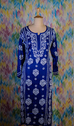 Load image into Gallery viewer, Women&#39;s Lucknowi Handcrafted Modal Silk Chikankari Kurti - HONC0200245
