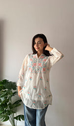 Load image into Gallery viewer, Women's Lakhnavi Handcrafted Mul Chanderi Chikankari Top - HONC0372701