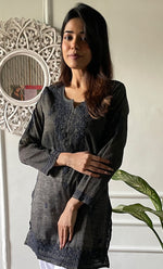Load image into Gallery viewer, Women's Lakhnavi Handcrafted Cotton Chikankari Top - HONC0331497