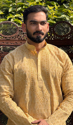 Load image into Gallery viewer, Men&#39;s Lucknowi Handcrafted Cotton Chikankari Kurta - HONC0123585
