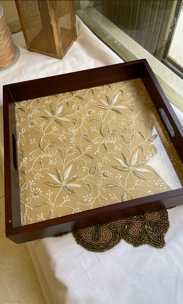 Elegant Wooden Chikankari Tray – Handcrafted Lucknowi Embroidery - HONC0310868