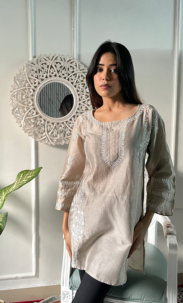 Women's Lakhnavi Handcrafted Mul Chanderi  Chikankari Top - HONC0329095