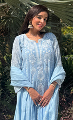 Load image into Gallery viewer, Laiba Women&#39;s Lucknowi Handcrafted Mul Chanderi  Stitched Chikankari Anarkali , Dupatta With pant Set- HONC0135000
