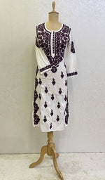 Load image into Gallery viewer, Women&#39;s Lucknowi Handcrafted Mul Cotton Chikankari Kurti- HONC0151125
