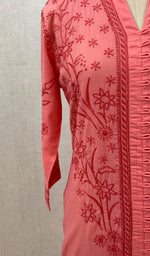 Load image into Gallery viewer, Women&#39;s Lakhnavi Handcrafted Pink Cotton Chikankari Kurti - NC068823
