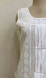 将图像加载到图库查看器中， Women&#39;s Lakhnavi Handcrafted Cotton Chikankari Top - HONC030349