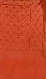 将图像加载到图库查看器中， Lakhnavi 手工制作的 Chikankari 棉质床单套装 - HONC043433