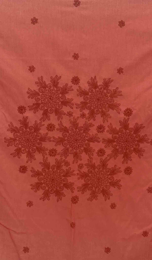 Lakhnavi 手工制作的棉质 Chikankari 桌布 - HONC041225