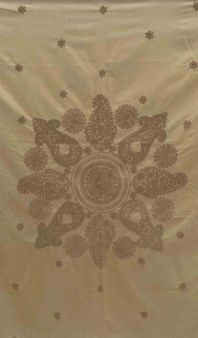 Lakhnavi 手工制作的棉质 Chikankari 桌布 - HONC041245