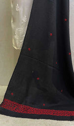 将图像加载到图库查看器中， Lucknowi 手工制作 Pashmina Chikankari 披肩 - Honc0107050
